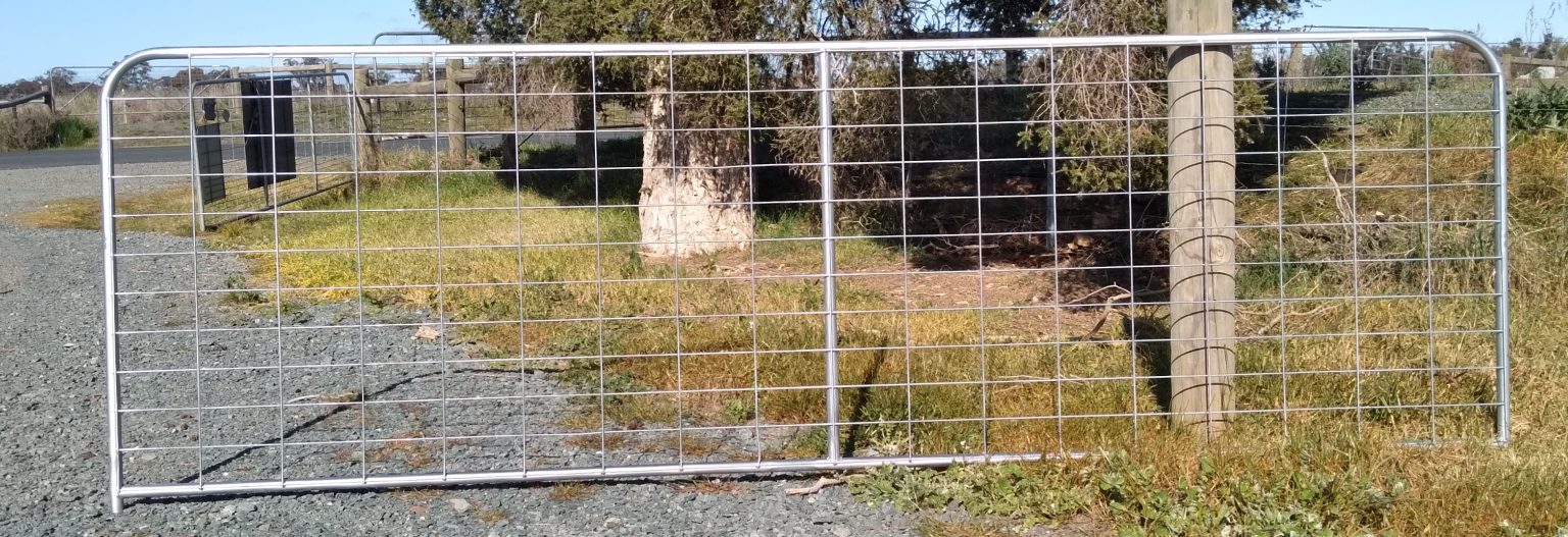 12 ft Farm Gate (Economy) – Rich River Rural